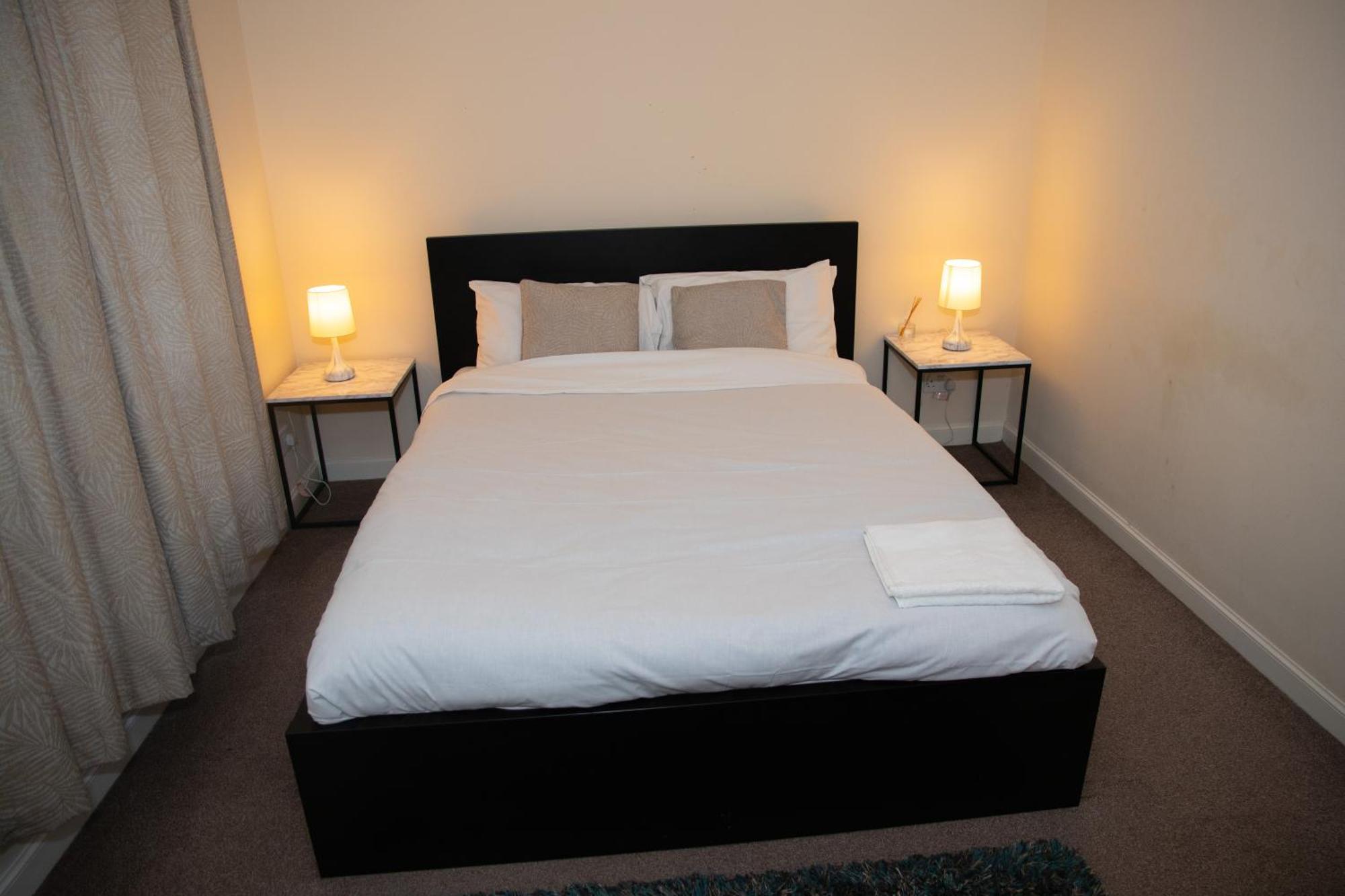 Charlotte Apartment Абърдийн Екстериор снимка