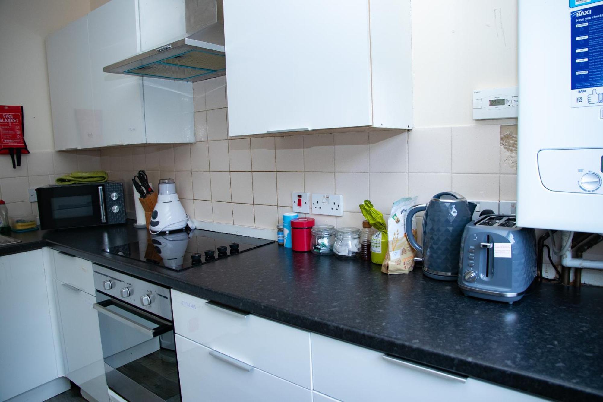 Charlotte Apartment Абърдийн Екстериор снимка