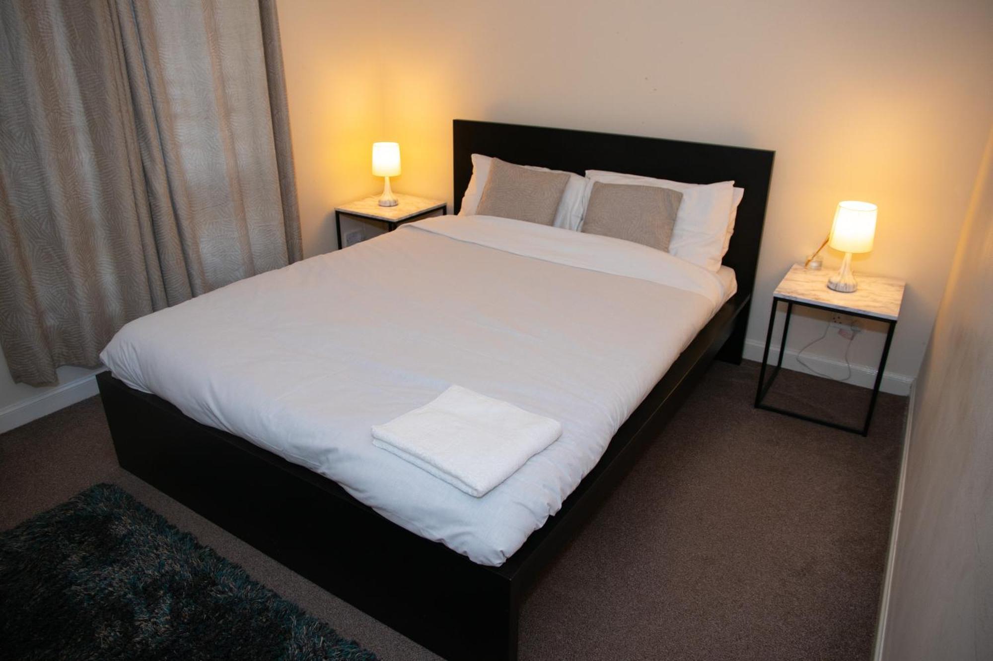 Charlotte Apartment Абърдийн Екстериор снимка