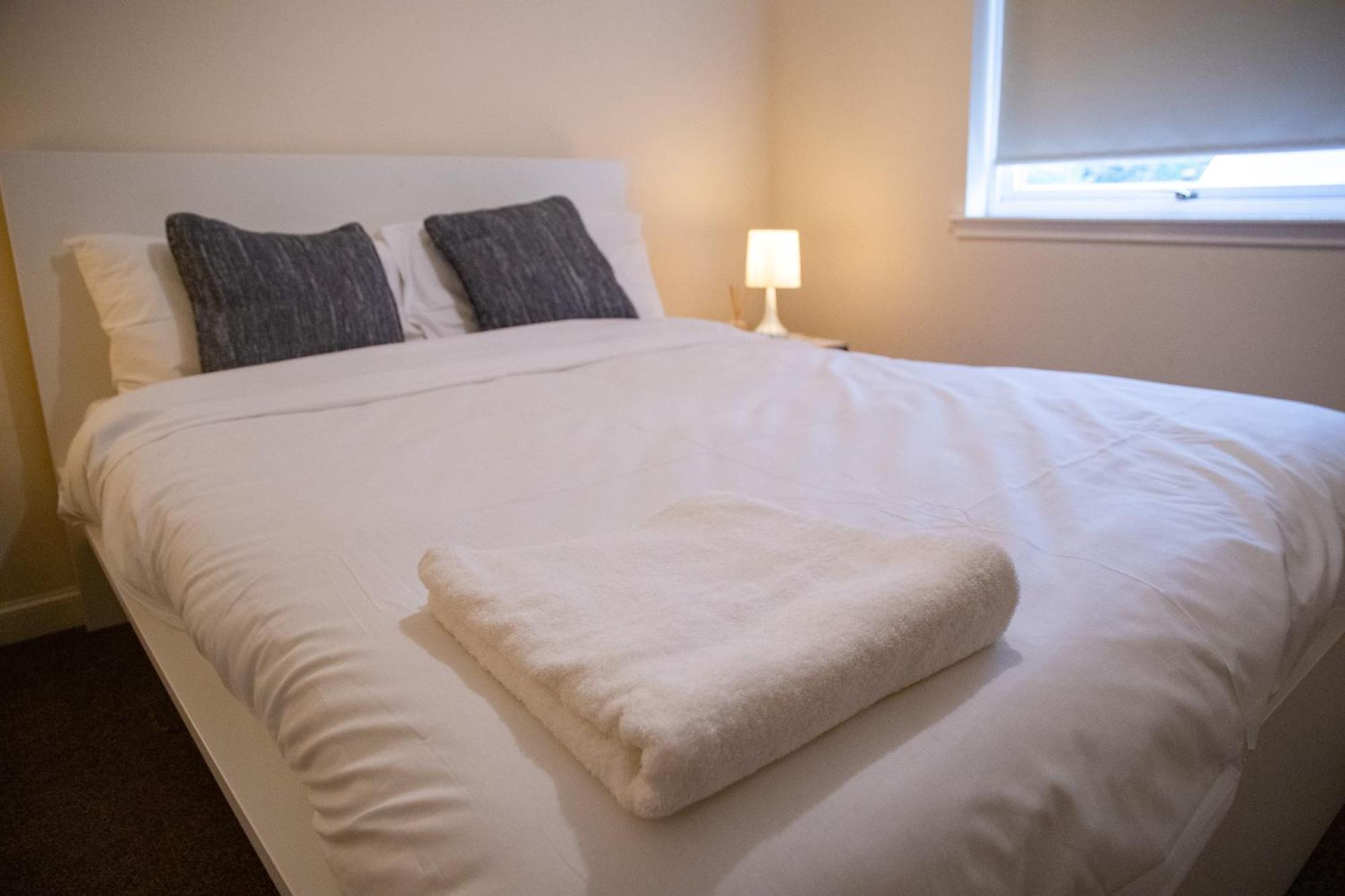Charlotte Apartment Абърдийн Екстериор снимка
